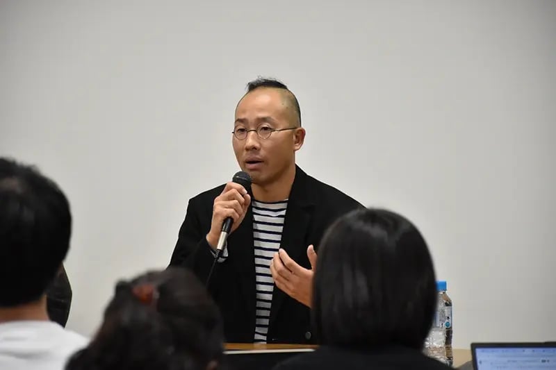 ひとしずく株式会社 代表の こくぼ ひろし氏