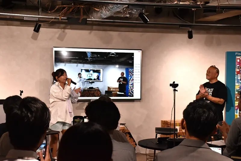 シンガーソングライターのMINMIさん