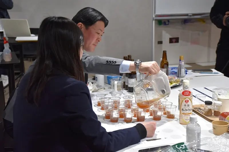 テイスティングの様子