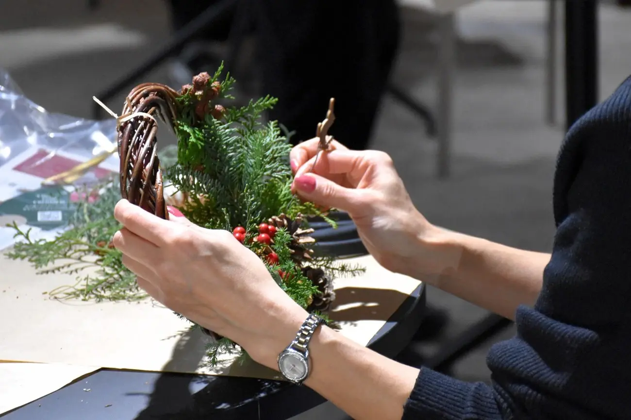 NAKANIWA ワークショップイベント「クリスマスリースを作ってみよう」レポート